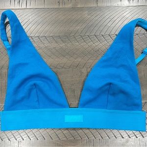 New Skims cotton plunge bralette.